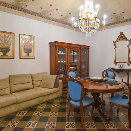 Appartamento 2 Bedroom In Arezzo