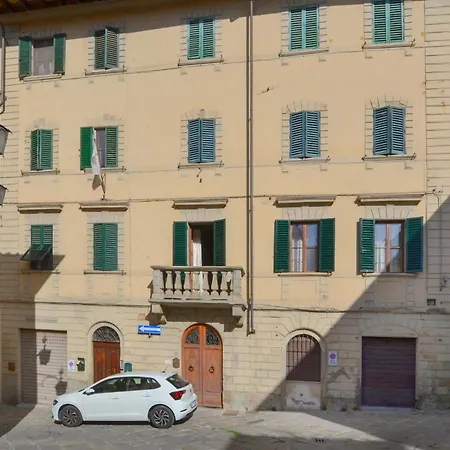 Appartement 2 Bedroom In Arezzo